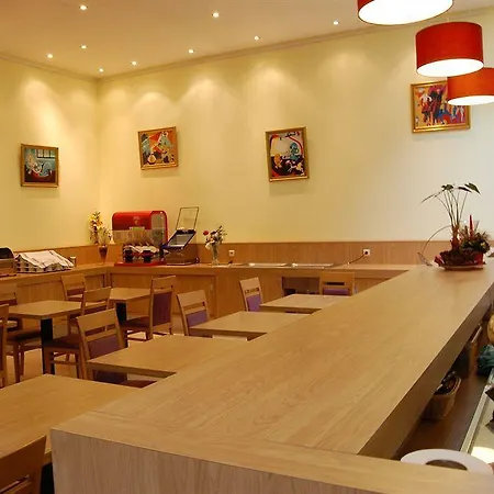 Ibis Centre Chatelain 3* Brussels